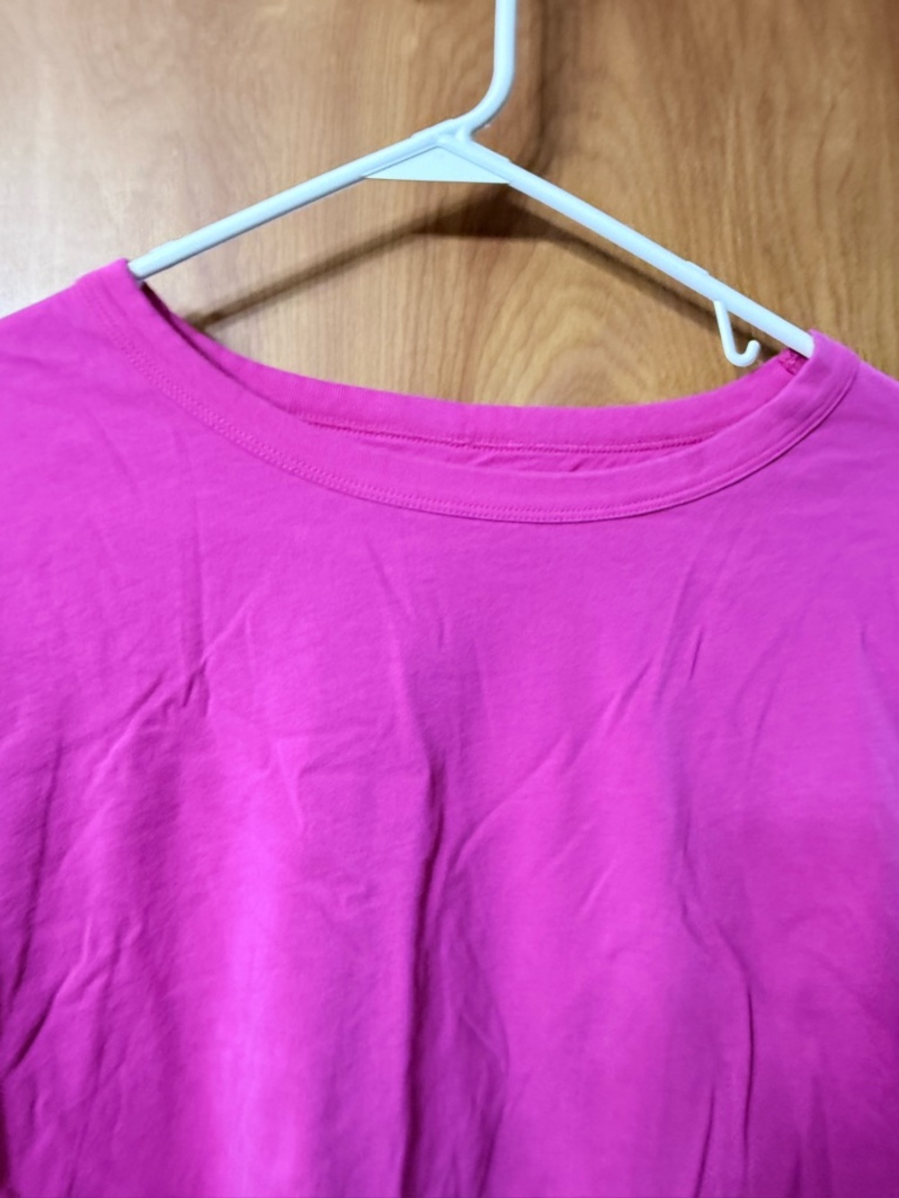 Fabletics Crop Slit Back - Picture 2 of 5